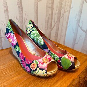 Lilly Pulitzer Floral Resort Wedges Size 7 1/2 NWOB